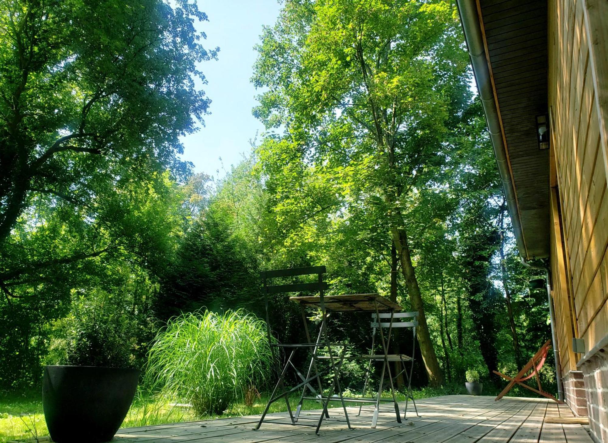 La Petite Foret Mons-Boubert Exteriér fotografie
